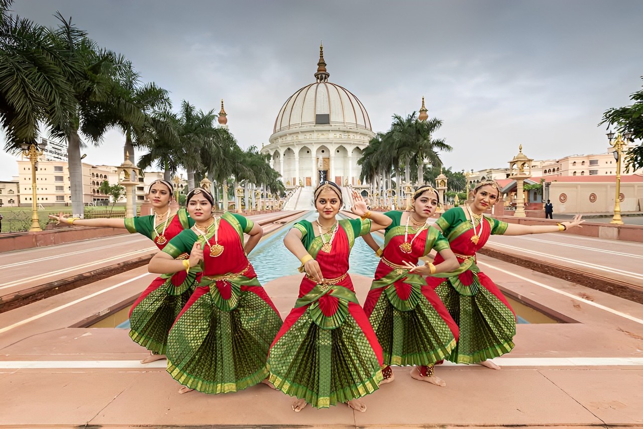 SRS Residential PU College